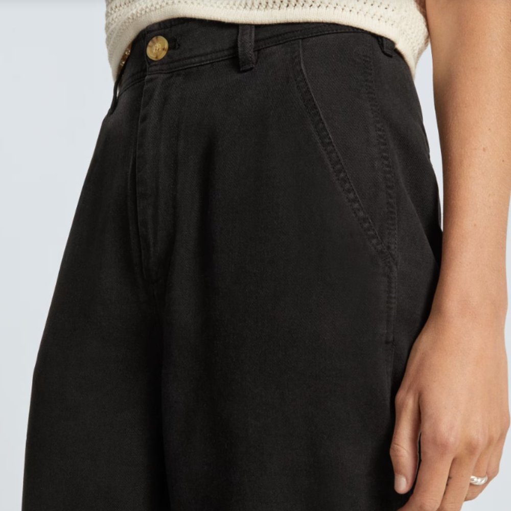 Everlane The TENCEL Relaxed Baggy Soft Chino Pant - Picture 8 of 12